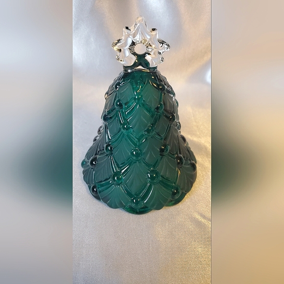 Mikasa Winter Dreams Glass Christmas Bell - Picture 7 of 9